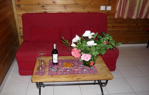 בקתות עדי - ������ �קרית שמונה - ������ ����